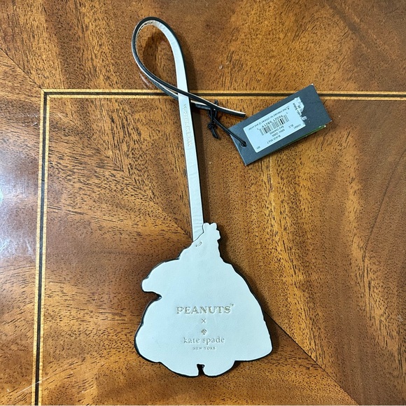 Peanuts X Kate Spade Snoopy Puffer Key Chain - Picture 4 of 13
